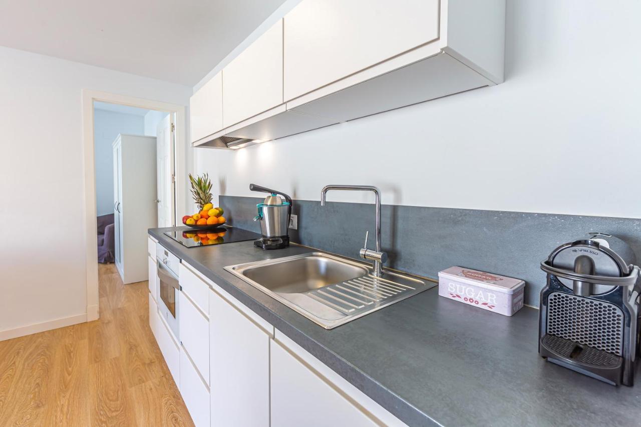 Ventura 2 - Centric & Pool - Simplytarifa Appartement Buitenkant foto
