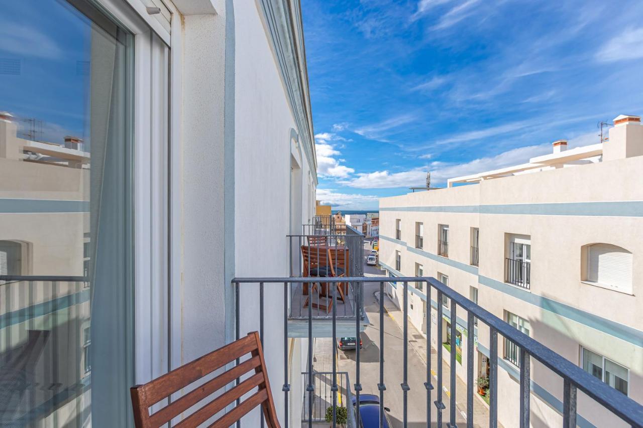 Ventura 2 - Centric & Pool - Simplytarifa Appartement Buitenkant foto