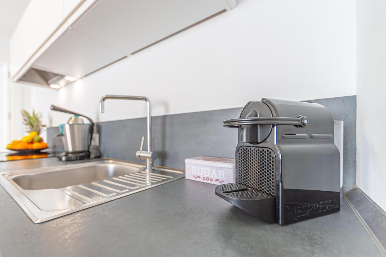 Ventura 2 - Centric & Pool - Simplytarifa Appartement Buitenkant foto
